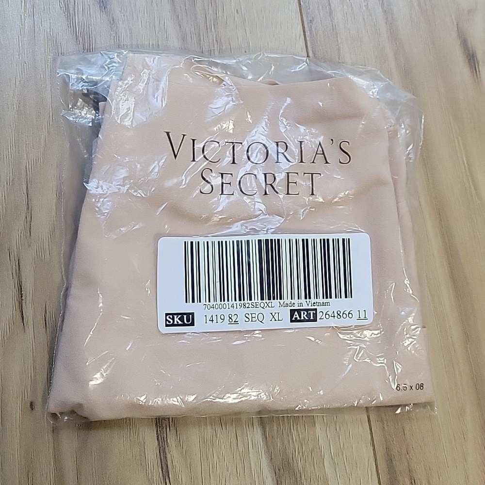 VS PINK NO SHOW BOYSHORTS- XL ONLINE ONLY!! - Picture 4 of 4